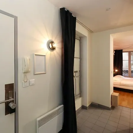 101 - Confortable Avec Kitchenette 5 아파트